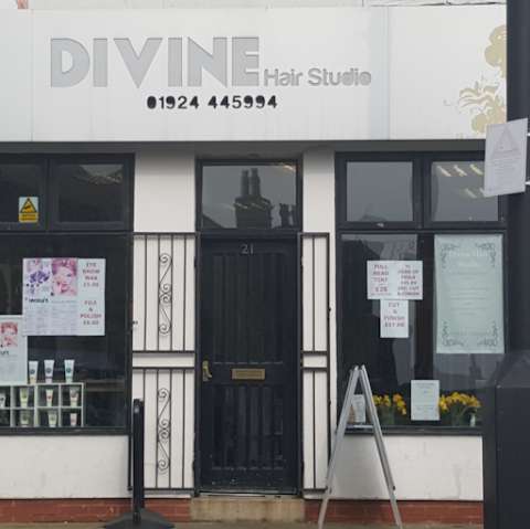 Divine hair studio photo